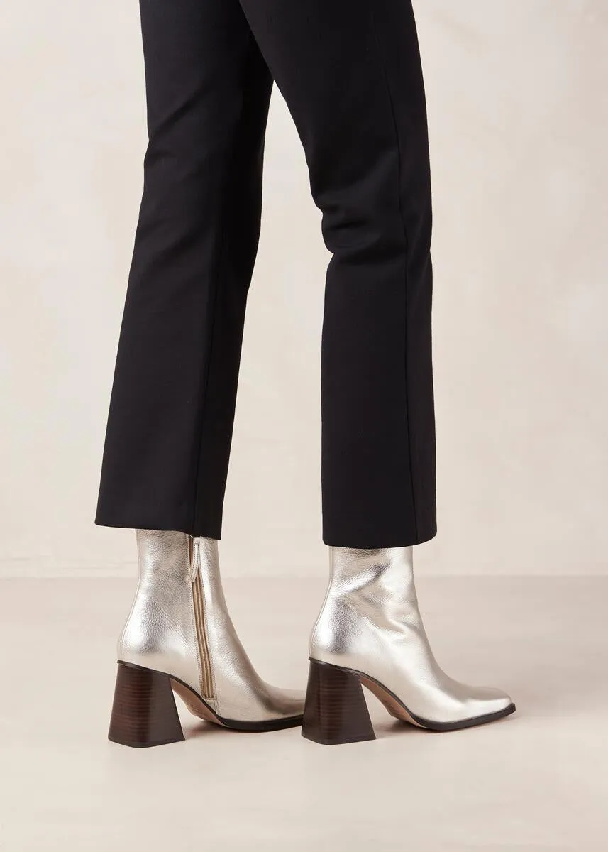 Alohas - South Shimmer Ankle Boots - Silver