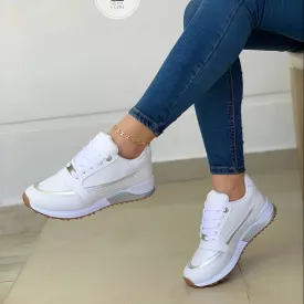 Aubri - Comfy Sneakers