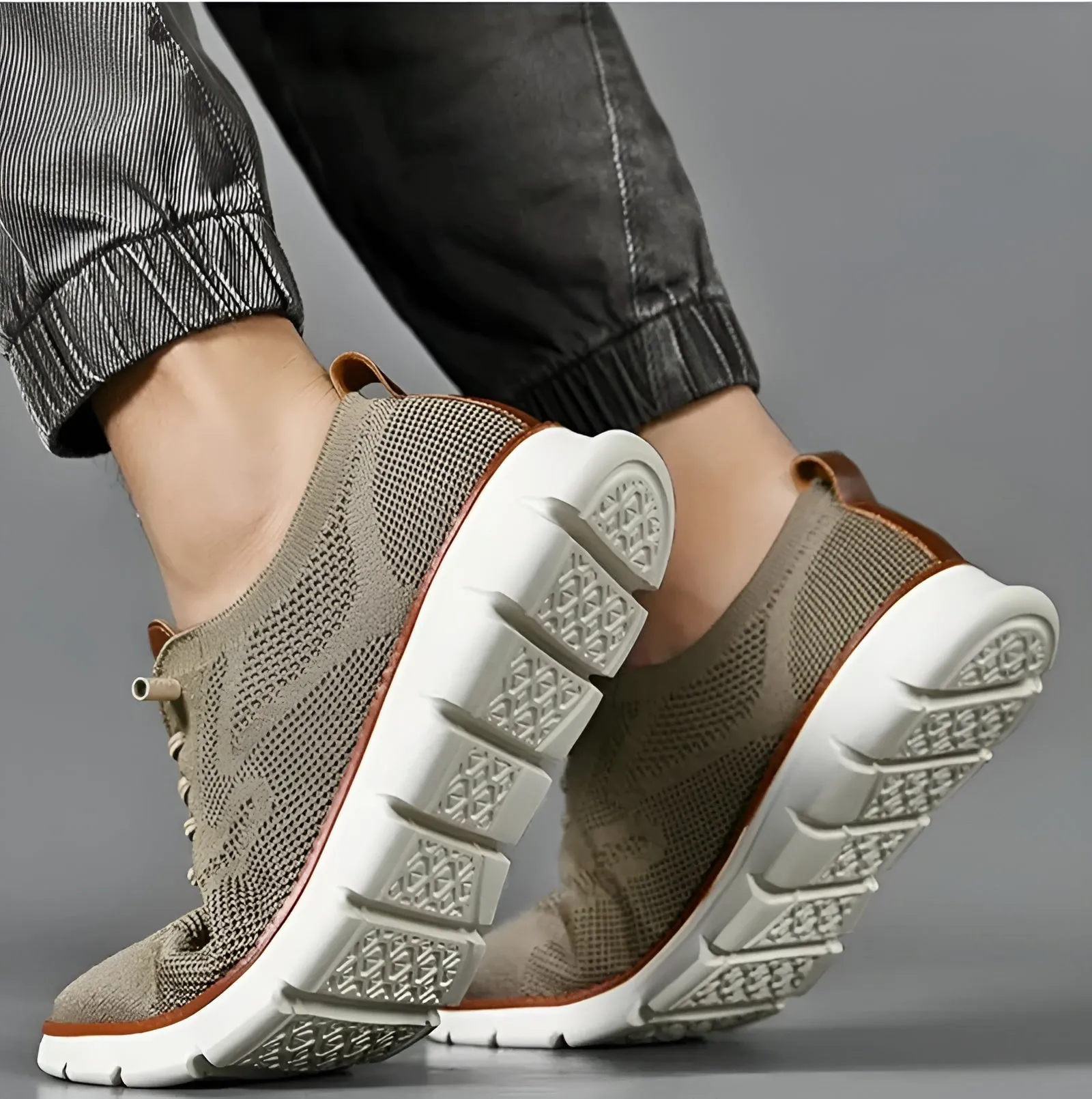 Axel  Stylish & Comfortable Sneakers